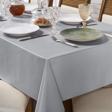 Toalha De Mesa PVC 2,50m x 1,40m Para Mesa 8 Lugares Lisa Térmica Impermeável Fácil de Limpar Cinza — Casa Scarpa